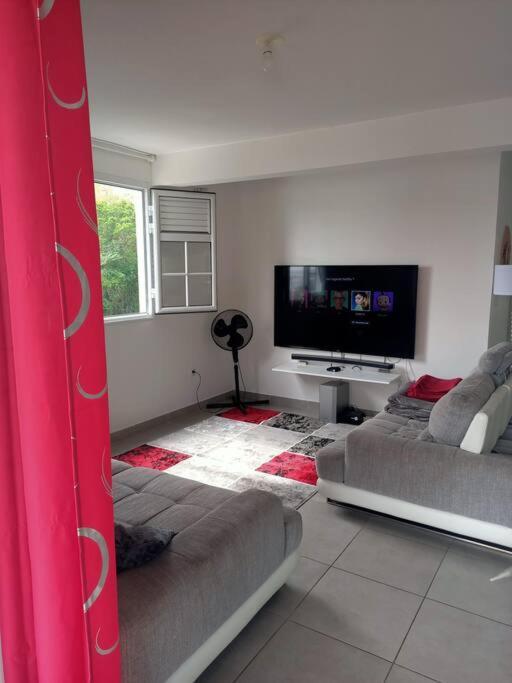 A 10Min De La Plage, Agreable Appartement Lumineux Le Robert Extérieur photo
